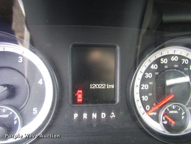 image for item DH8286 2013 Dodge Ram 5500 bucket truck