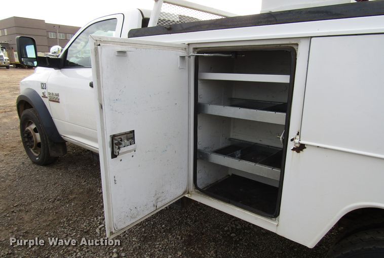 image for item DH8286 2013 Dodge Ram 5500 bucket truck