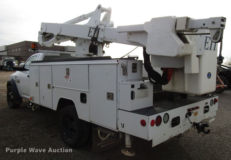 image for item DH8286 2013 Dodge Ram 5500 bucket truck