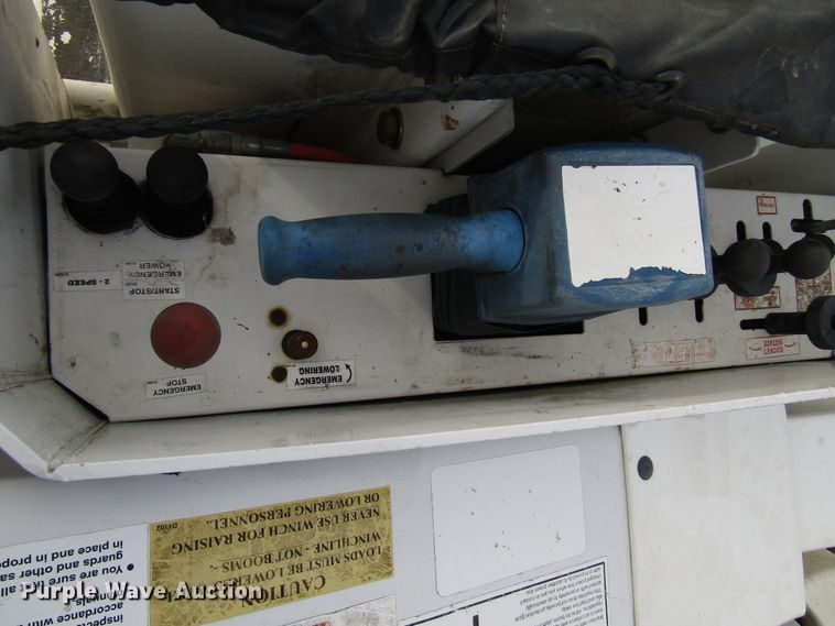 image for item DH8286 2013 Dodge Ram 5500 bucket truck