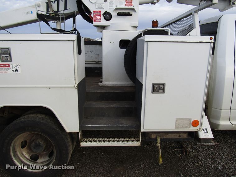 image for item DH8286 2013 Dodge Ram 5500 bucket truck