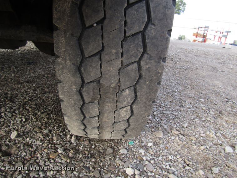 image for item DH8286 2013 Dodge Ram 5500 bucket truck