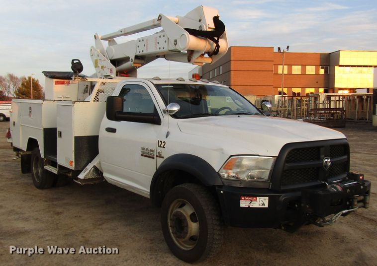 image for item DH8287 2013 Dodge Ram 5500 bucket truck
