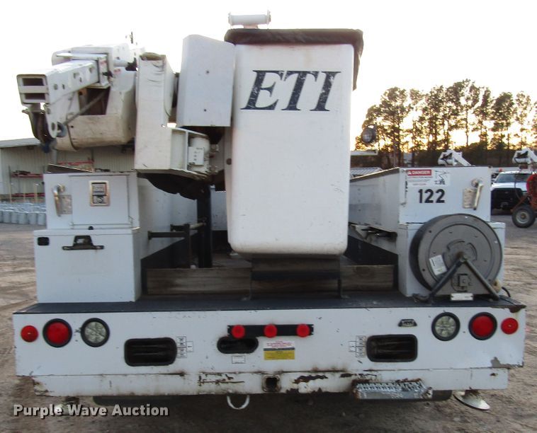 image for item DH8287 2013 Dodge Ram 5500 bucket truck