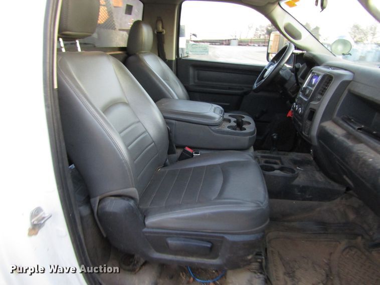 image for item DH8287 2013 Dodge Ram 5500 bucket truck