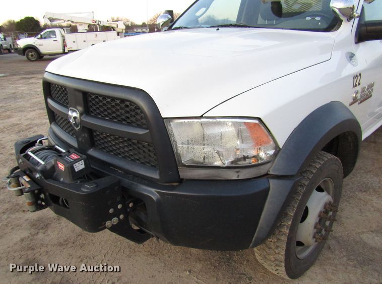 image for item DH8287 2013 Dodge Ram 5500 bucket truck