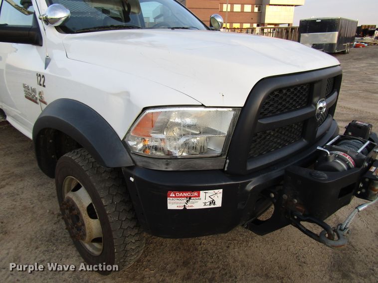 image for item DH8287 2013 Dodge Ram 5500 bucket truck
