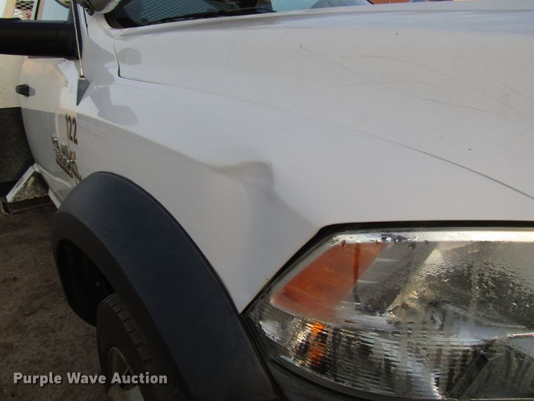 image for item DH8287 2013 Dodge Ram 5500 bucket truck