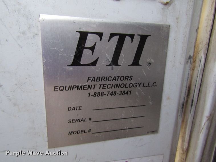 image for item DH8287 2013 Dodge Ram 5500 bucket truck