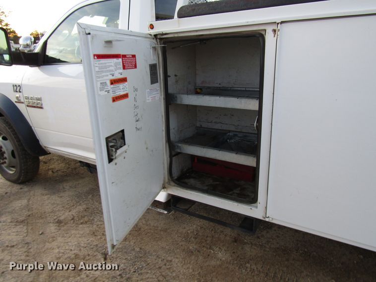 image for item DH8287 2013 Dodge Ram 5500 bucket truck