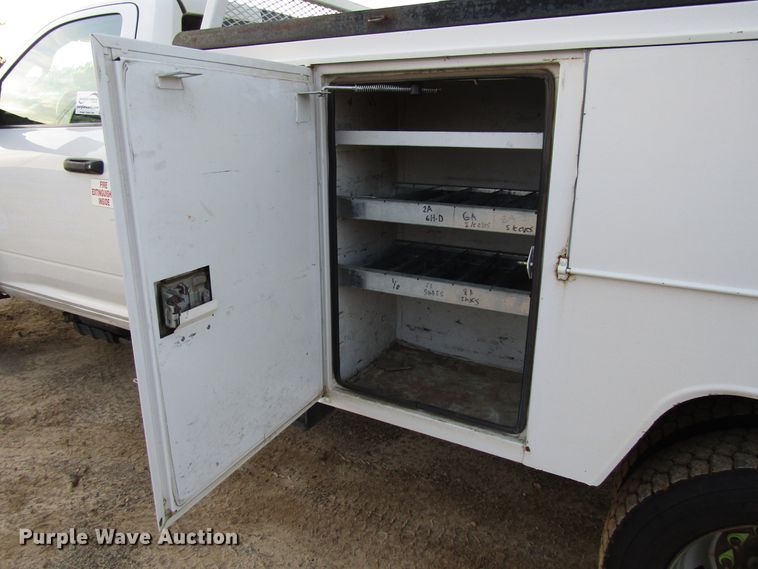 image for item DH8287 2013 Dodge Ram 5500 bucket truck