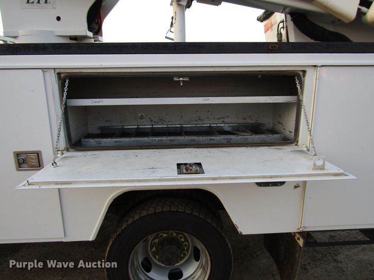 image for item DH8287 2013 Dodge Ram 5500 bucket truck