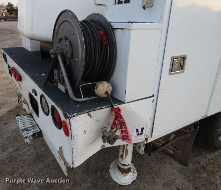 image for item DH8287 2013 Dodge Ram 5500 bucket truck