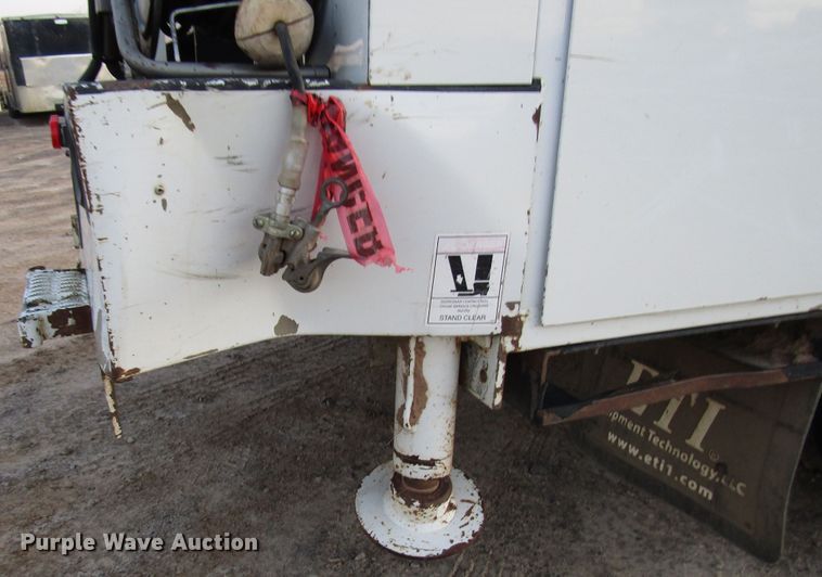 image for item DH8287 2013 Dodge Ram 5500 bucket truck