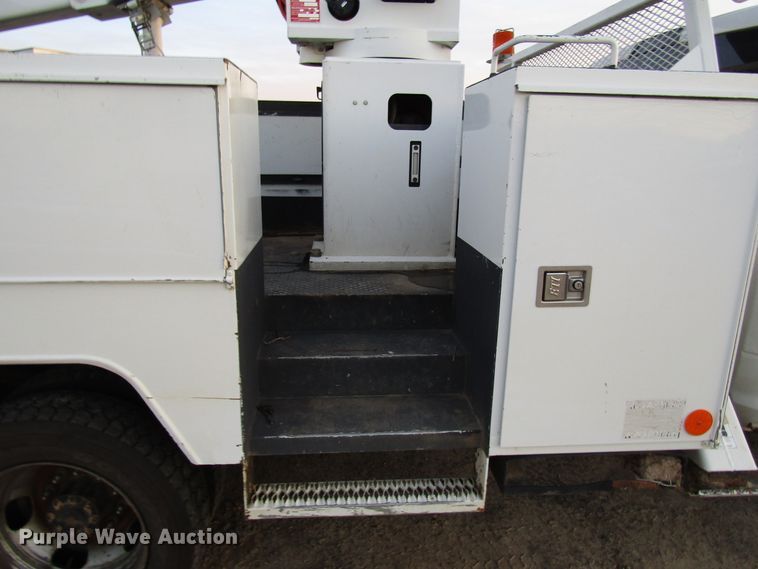 image for item DH8287 2013 Dodge Ram 5500 bucket truck