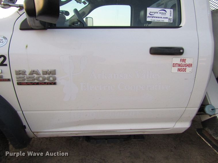 image for item DH8287 2013 Dodge Ram 5500 bucket truck