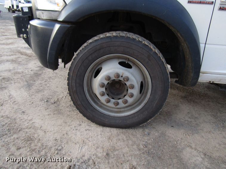 image for item DH8287 2013 Dodge Ram 5500 bucket truck