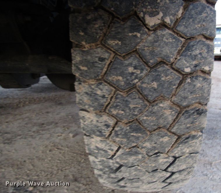 image for item DH8287 2013 Dodge Ram 5500 bucket truck