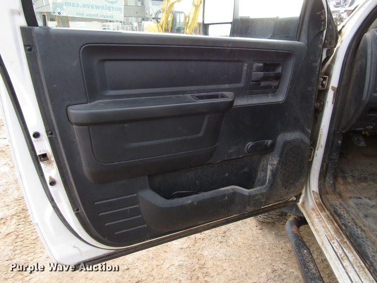 image for item DH8288 2012 Dodge Ram 5500 bucket truck