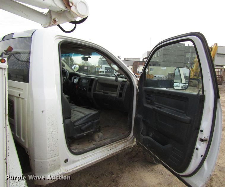 image for item DH8288 2012 Dodge Ram 5500 bucket truck