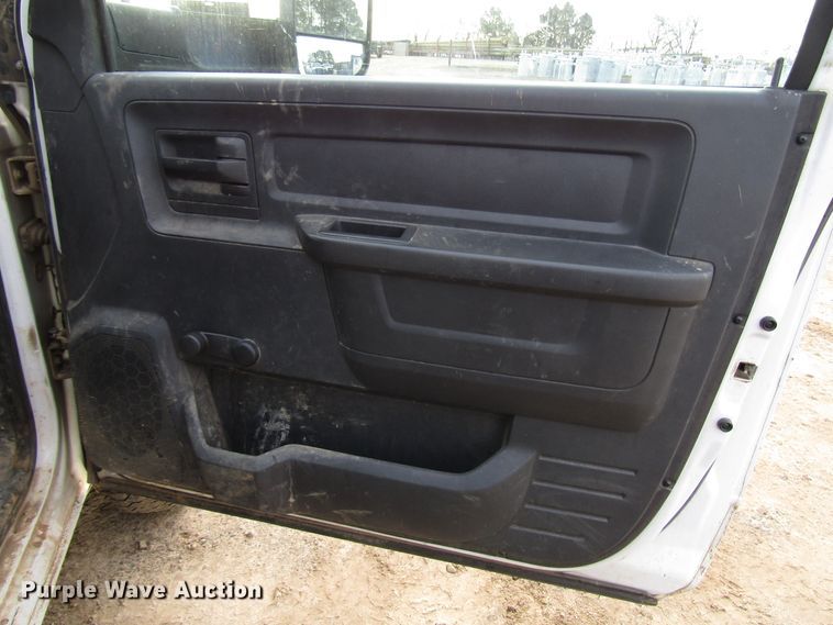 image for item DH8288 2012 Dodge Ram 5500 bucket truck