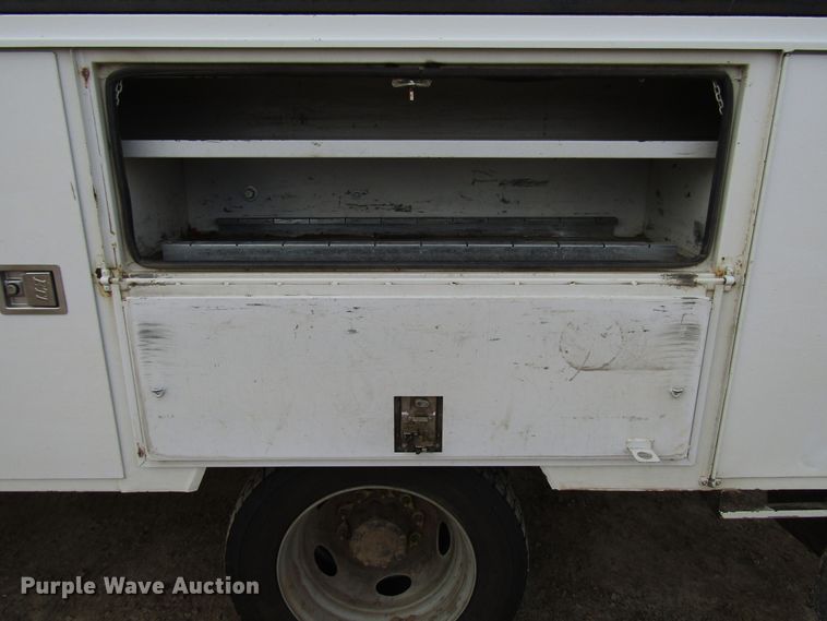 image for item DH8288 2012 Dodge Ram 5500 bucket truck