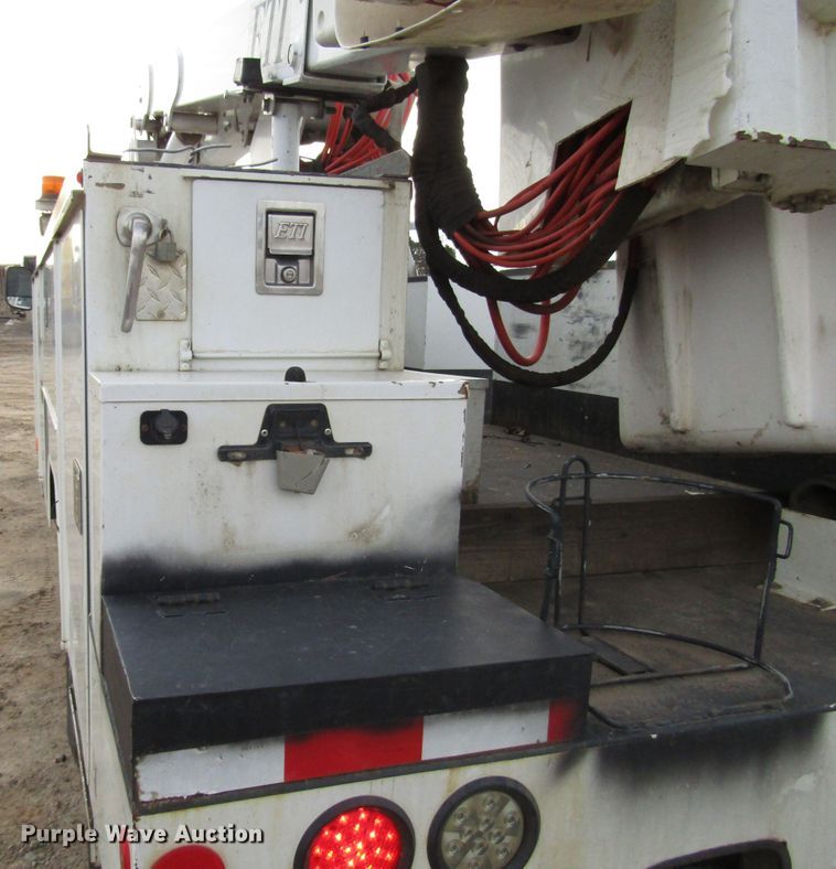 image for item DH8288 2012 Dodge Ram 5500 bucket truck