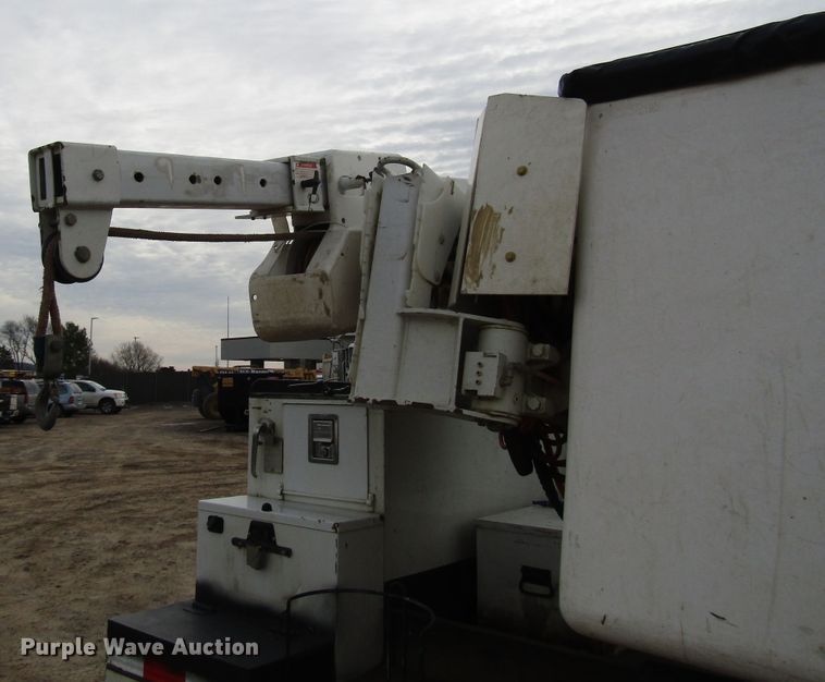 image for item DH8288 2012 Dodge Ram 5500 bucket truck