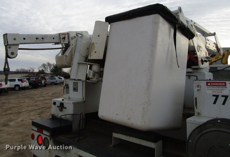 image for item DH8288 2012 Dodge Ram 5500 bucket truck