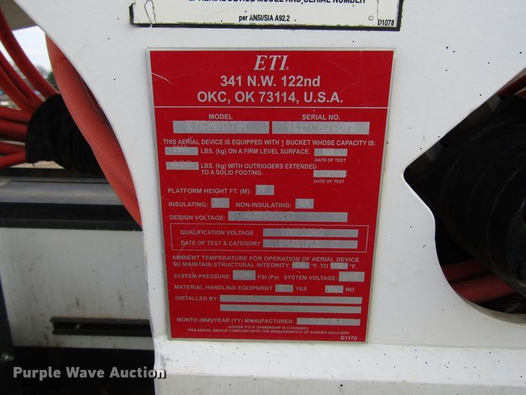 image for item DH8288 2012 Dodge Ram 5500 bucket truck