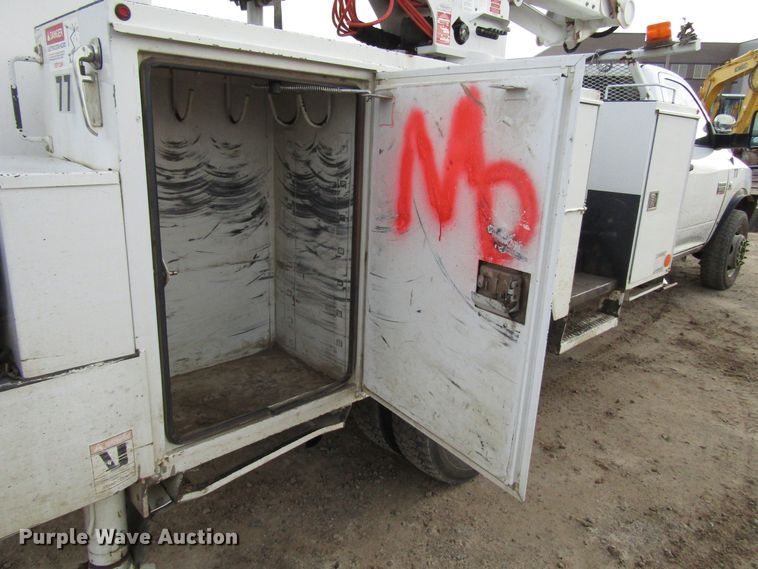 image for item DH8288 2012 Dodge Ram 5500 bucket truck