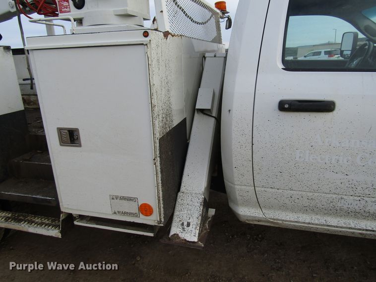 image for item DH8288 2012 Dodge Ram 5500 bucket truck