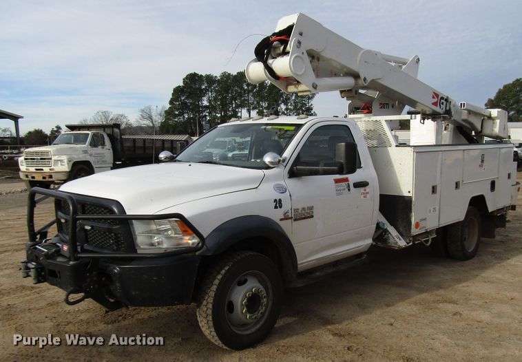image for item DH8289 2014 Dodge Ram 5500 bucket truck