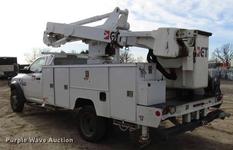 image for item DH8289 2014 Dodge Ram 5500 bucket truck