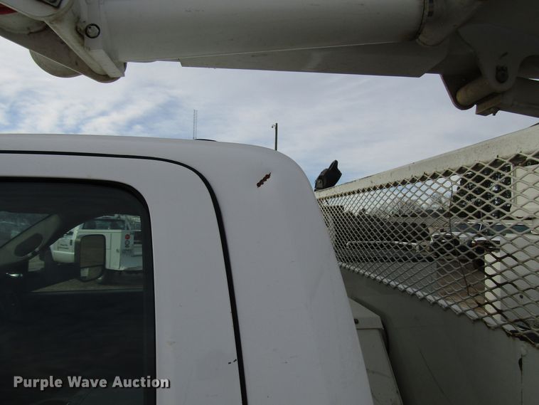 image for item DH8289 2014 Dodge Ram 5500 bucket truck