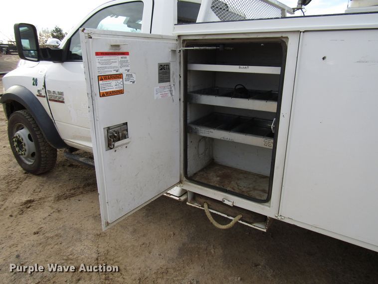 image for item DH8289 2014 Dodge Ram 5500 bucket truck