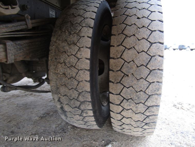 image for item DH8289 2014 Dodge Ram 5500 bucket truck