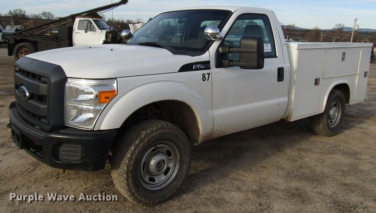 image for item DH8290 2012 Ford F250 Super Duty utility bed pickup truck