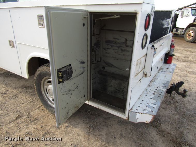 image for item DH8290 2012 Ford F250 Super Duty utility bed pickup truck