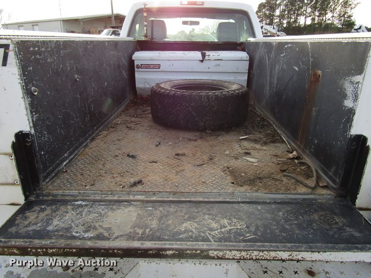 image for item DH8290 2012 Ford F250 Super Duty utility bed pickup truck