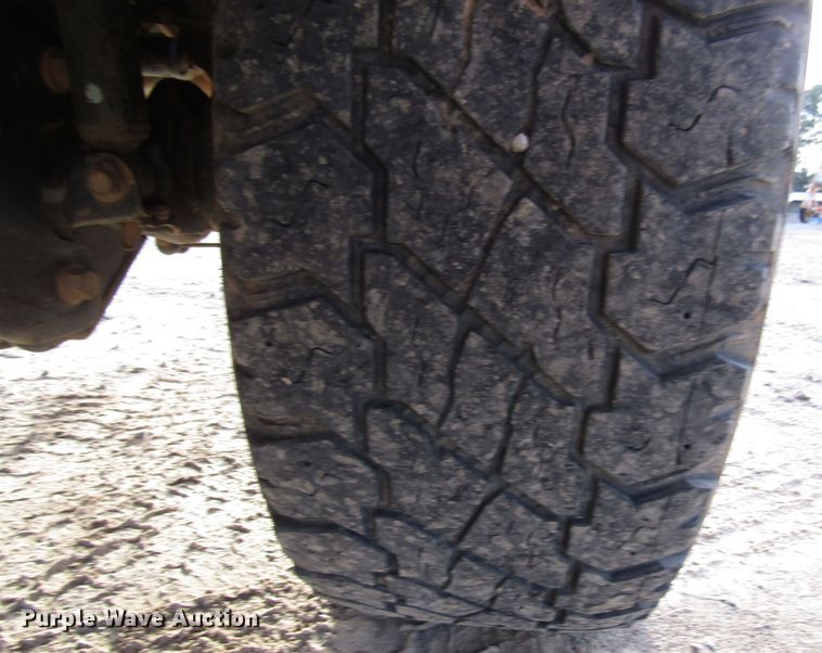 image for item DH8290 2012 Ford F250 Super Duty utility bed pickup truck