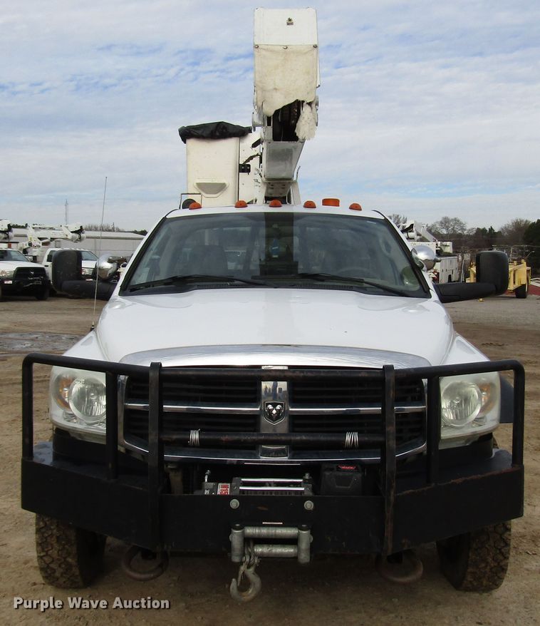 image for item DH8291 2010 Dodge Ram 5500 bucket truck