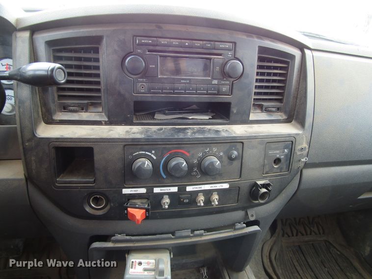 image for item DH8291 2010 Dodge Ram 5500 bucket truck