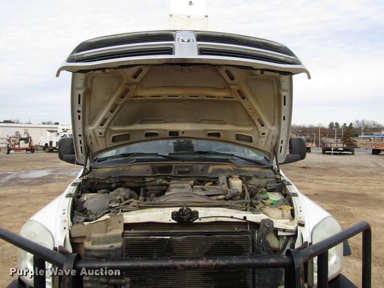 image for item DH8291 2010 Dodge Ram 5500 bucket truck