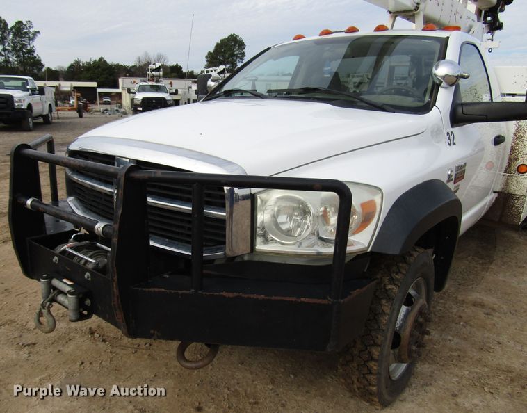 image for item DH8291 2010 Dodge Ram 5500 bucket truck