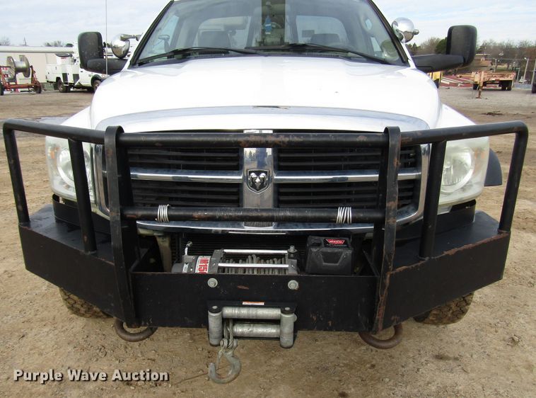 image for item DH8291 2010 Dodge Ram 5500 bucket truck