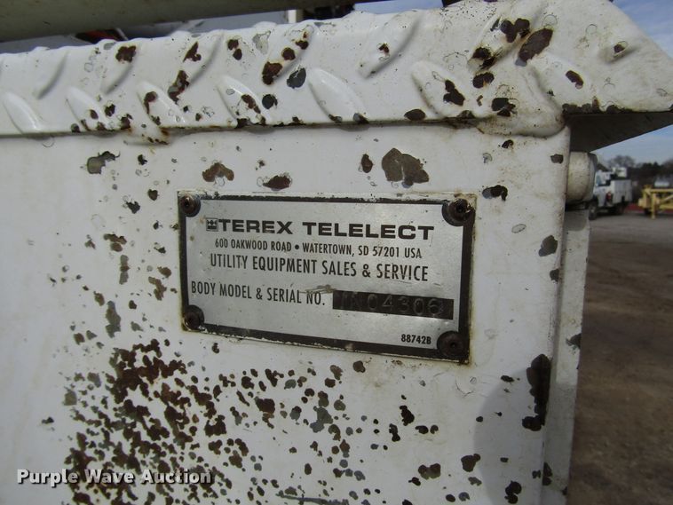 image for item DH8291 2010 Dodge Ram 5500 bucket truck