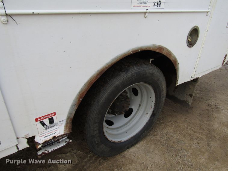 image for item DH8291 2010 Dodge Ram 5500 bucket truck