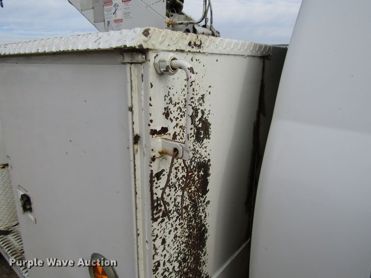 image for item DH8291 2010 Dodge Ram 5500 bucket truck