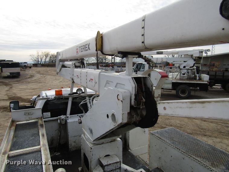 image for item DH8291 2010 Dodge Ram 5500 bucket truck